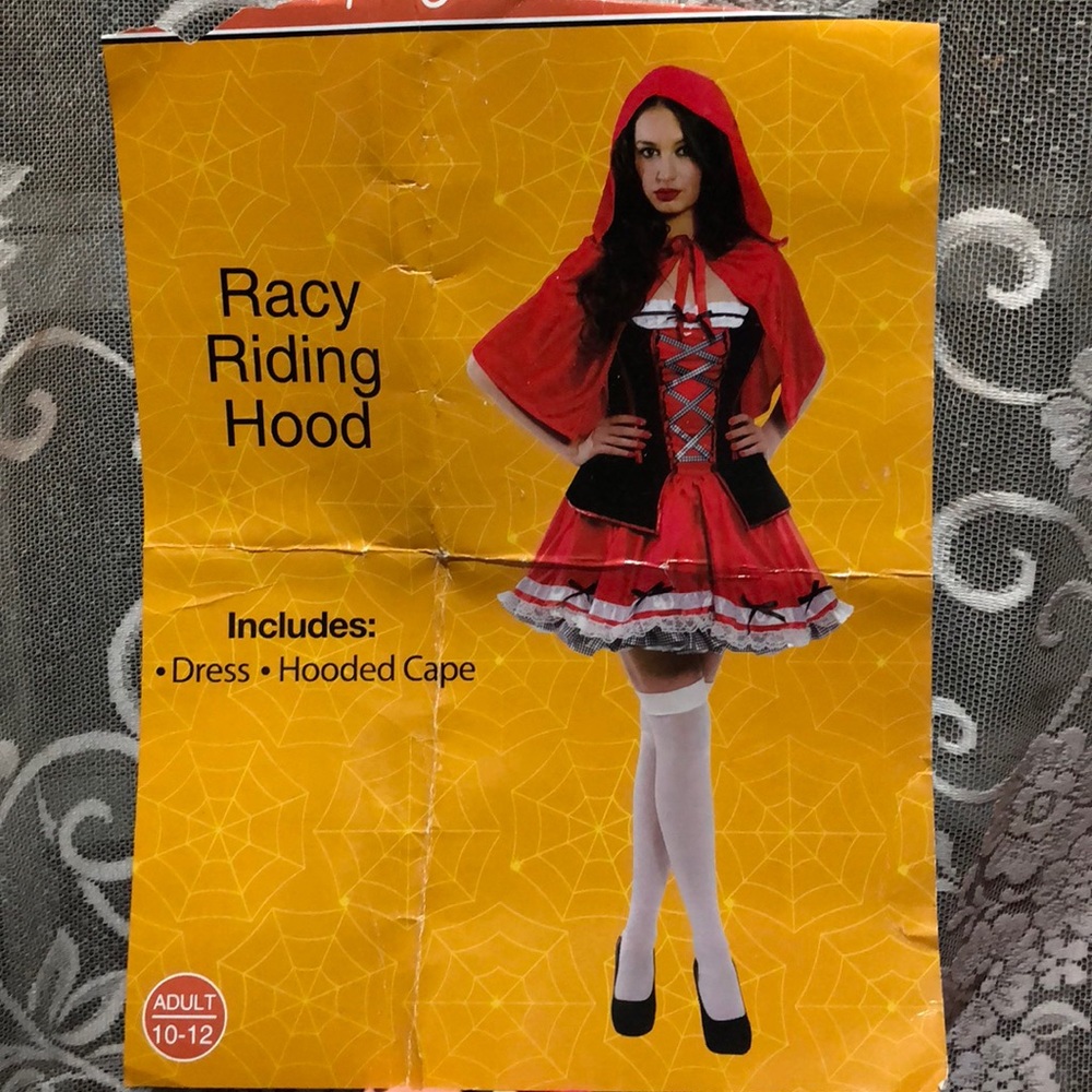 Red Ridinghood Costume
